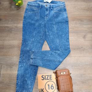 Women's jeans