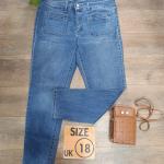 Women's jeans