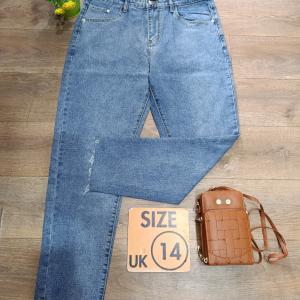 Women's jeans