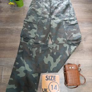 Women's jeans
