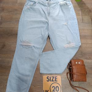 Women's jeans