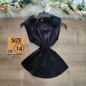 Women's Tops