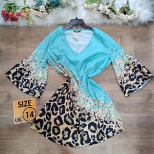 Women's Tops