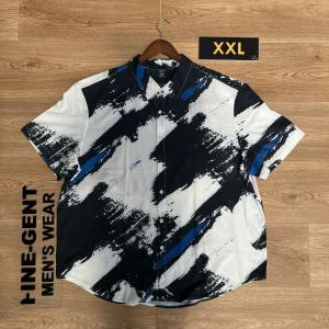 short sleeved shirt