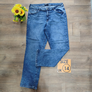 Ladies jeans