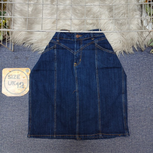 Women skirts