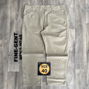 Khakis